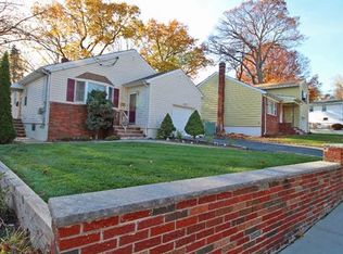 32 Jensen Ln, Union, NJ 07083