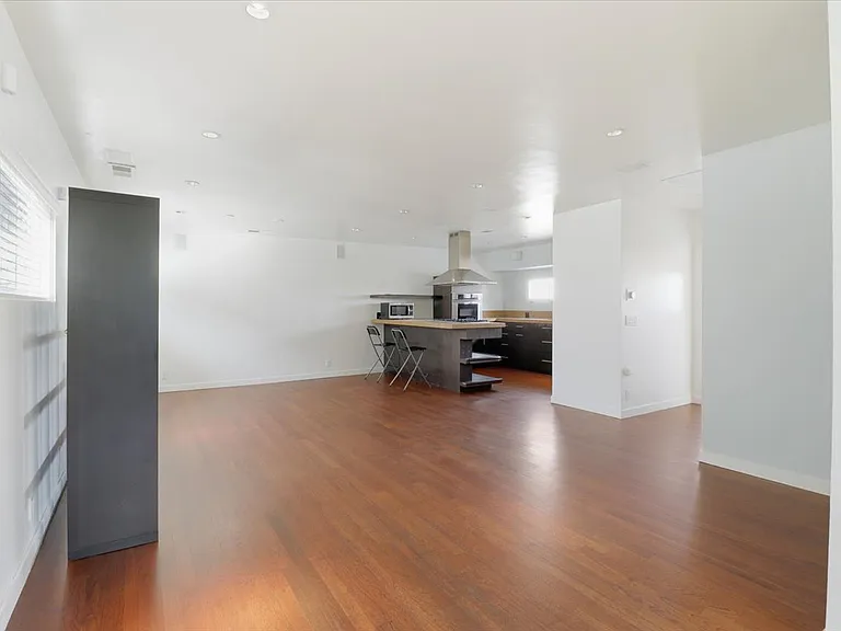 109 Dudley Ave — Photo 11