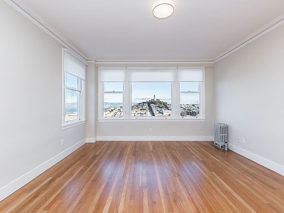 2nd image of 2224 Leavenworth St #404