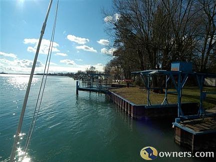 looking to the south