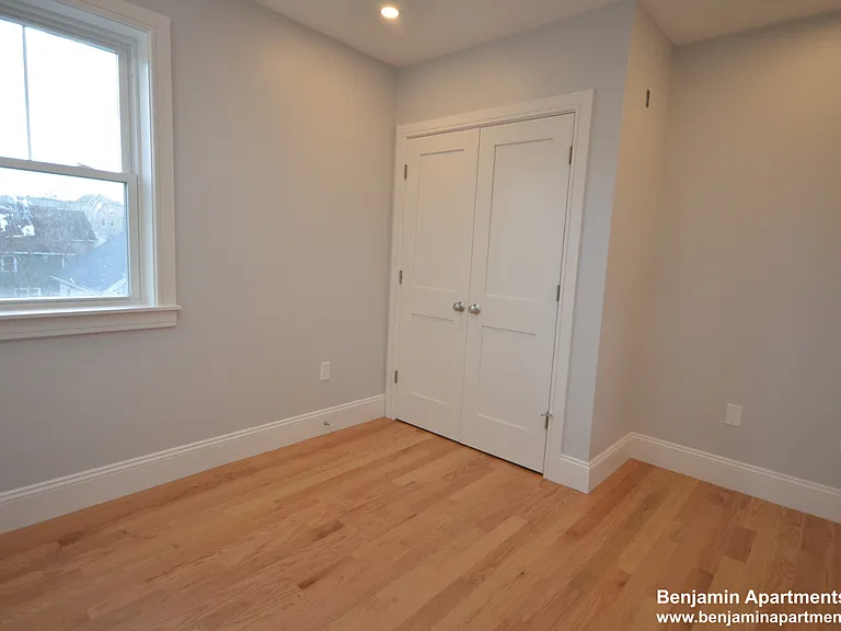 21 Shepard St #7 — Photo 9