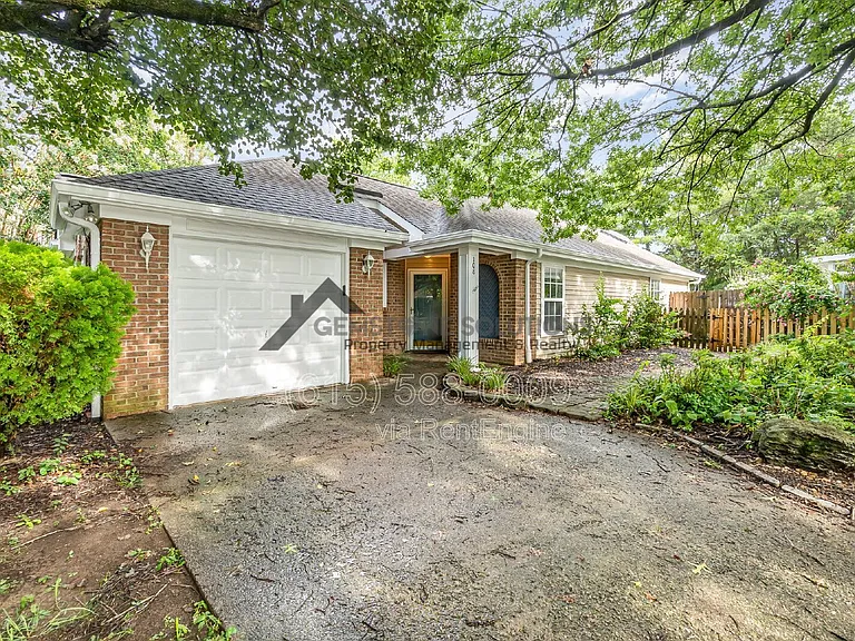 108 Meridian Ct — Photo 2