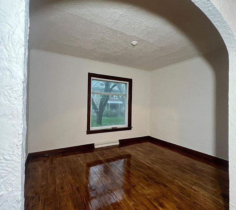 1st image of 444-446 N 31st St #444