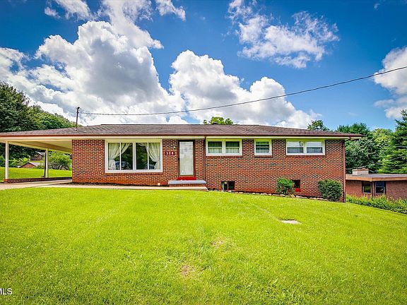 3rd image of 328 Brentwood Dr