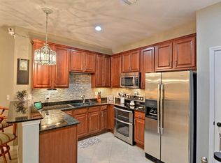 6385 Oxford Cir, Vero Beach, FL 32966