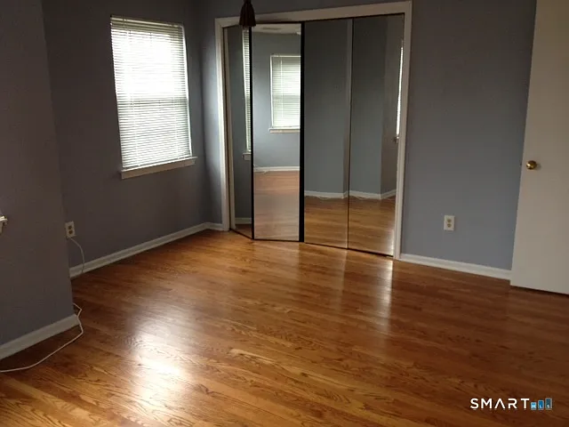 235 Red Oak Ln — Photo 6