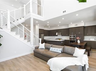 109 Glance, Irvine, CA 92618