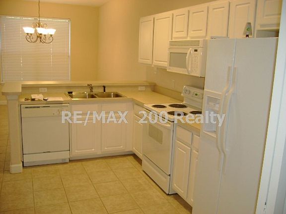 4th image of 1010 Winderley Pl Unit 105