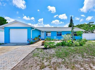 1907 12th St SW, Largo, FL 33778