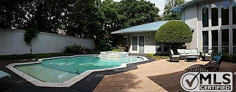 4th image of 204 Wellington Oaks Pl