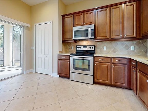 5th image of 7817 Tuscany Woods Dr