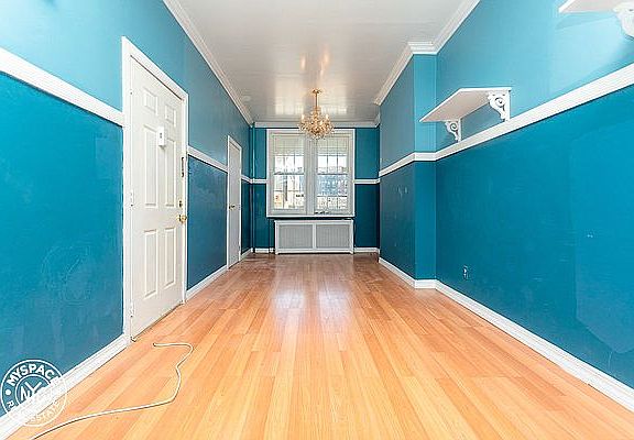 2nd image of 500 Flatbush Ave #2A