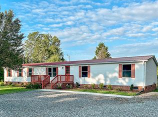 991 Country Club Rd, Roxboro, NC 27574