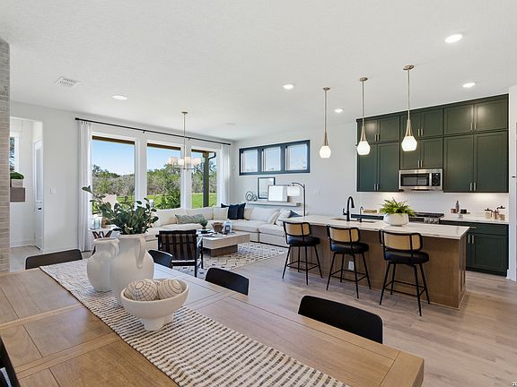 5th image of 20675 Huebner Road #532