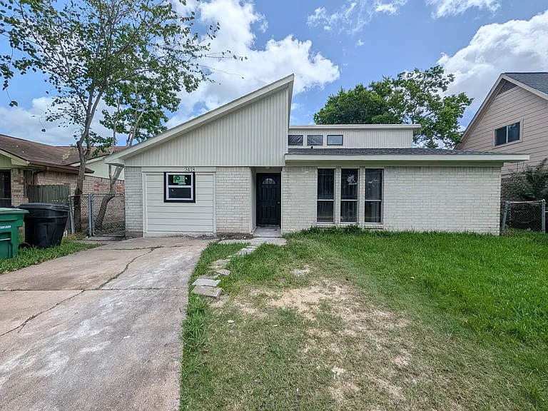 3418 Knotty Oaks Trl — Photo 1