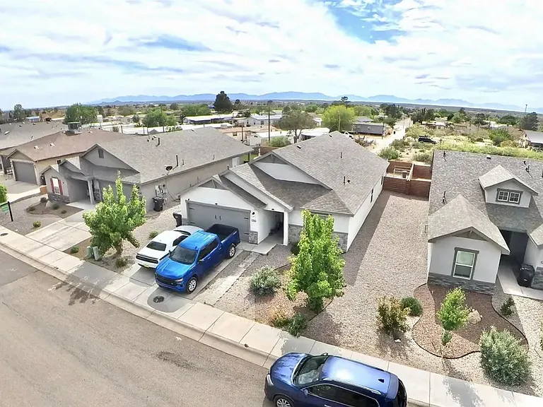 1210 San Carlos St — Photo 37