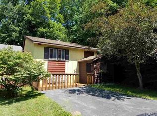 36 Medallion Rd, Kiamesha Lake, NY 12751