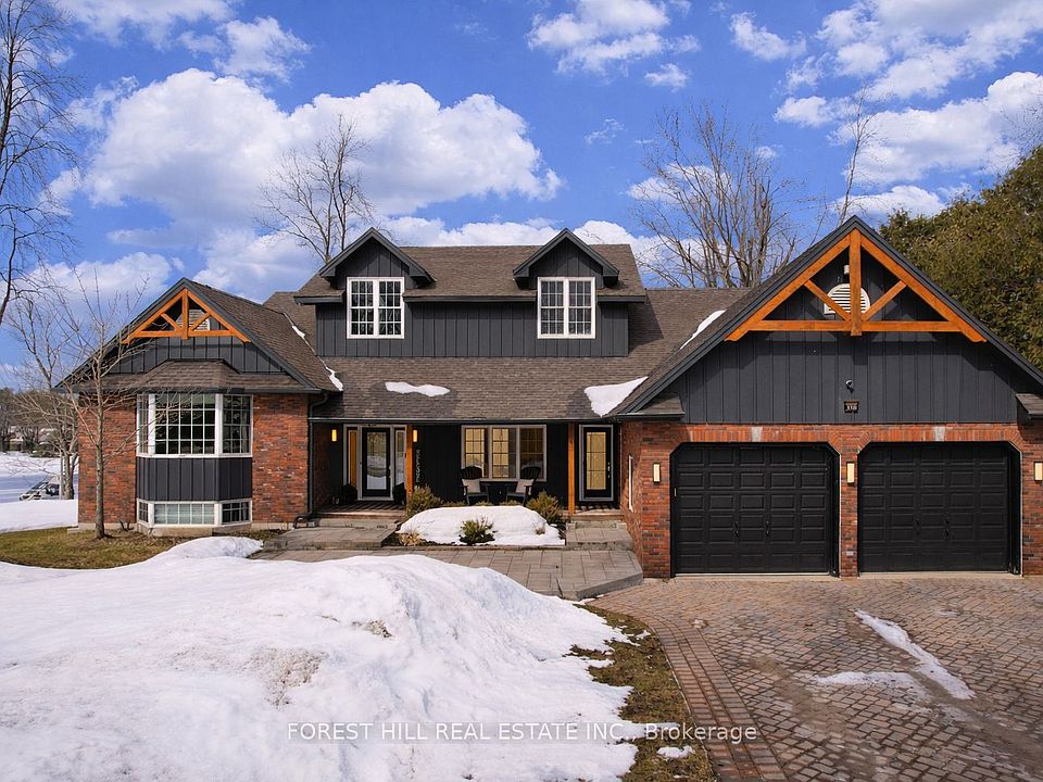 1st image of 3708 Portage Bay Rd