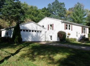 N6573 Cedar Rd, Elkhorn, WI 53121