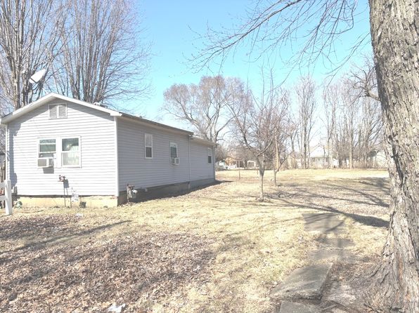 518 Spring St, Streator, IL 61364