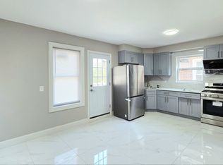 214-20 S 45th Rd #2, Bayside, NY 11361