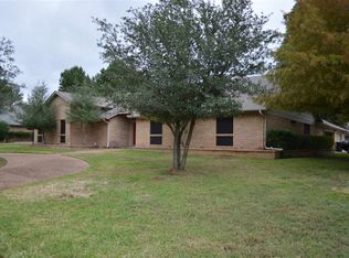 4125 Holbrook St, Paris, TX 75462