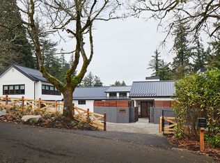 957 SW Englewood Dr, Lake Oswego, OR 97034
