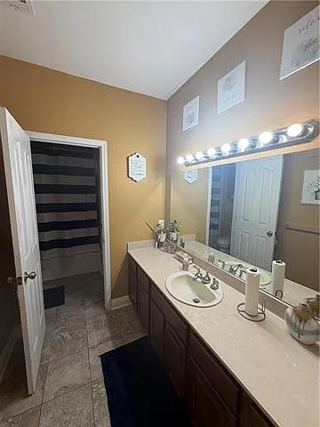 39348 McKendall Dr — Photo 17