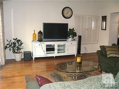 4th image of 6024 Larkellen Ct