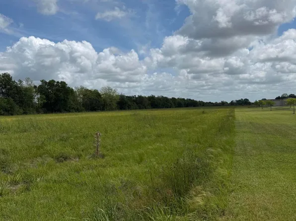 Roy Foreman Rd, Maurice, LA 70555