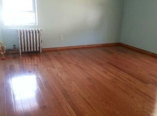 13168 231st St, Springfield Gardens, NY 11413