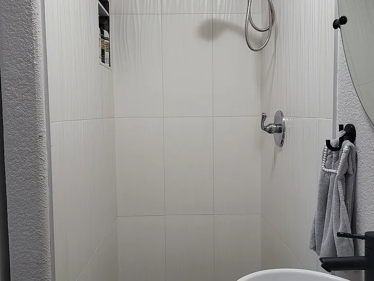 Bathroom 1_10262023