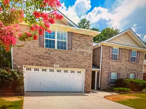 114 Harness Dr, Huntsville, AL 35806