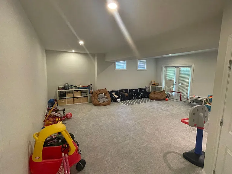 5319 Camberley Ave — Photo 48