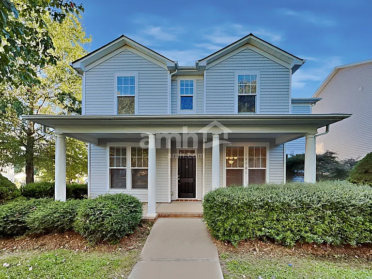 15701 Seafield Ln — Photo 1