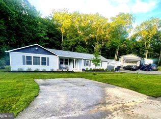 26596 Yowaiski Mill Rd, Mechanicsville, MD 20659