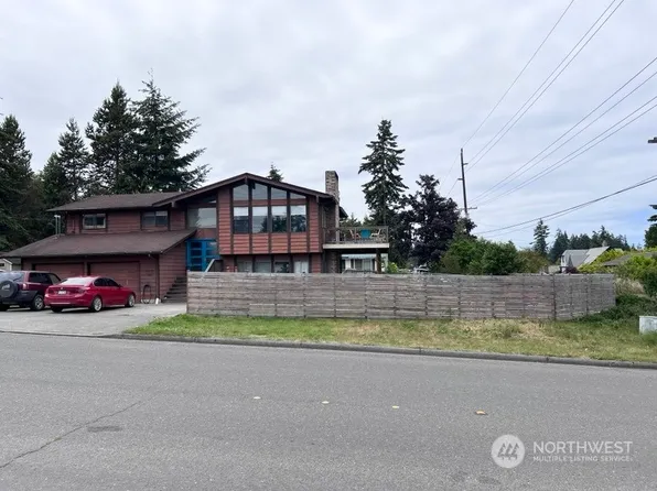 2706 S Laurel St, Port Angeles, WA 98362