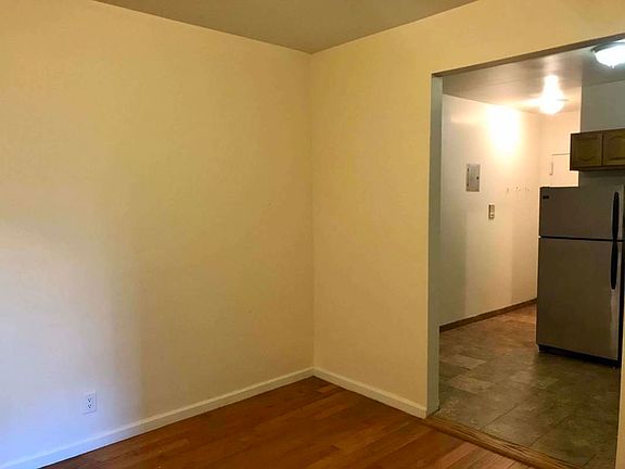 4th image of 38-14 Astoria Blvd S #B1