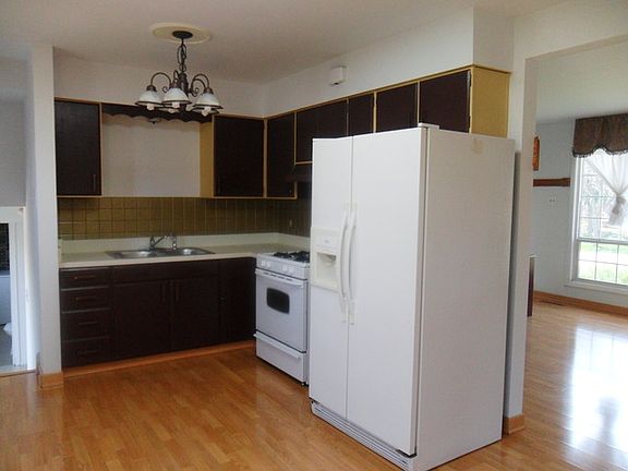 5th image of 17319 S Oketo Ave
