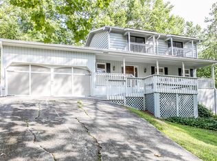 1020 Fairfield Ct, Marietta, GA 30068