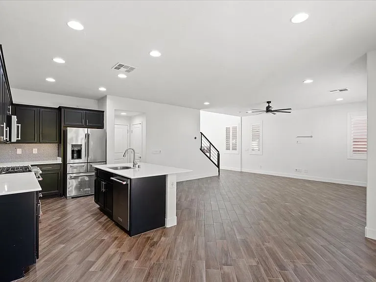 8931 Oreana Peak Ct — Photo 8