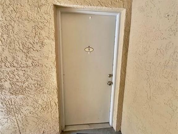 2nd image of 9942 Turf Way APT 7