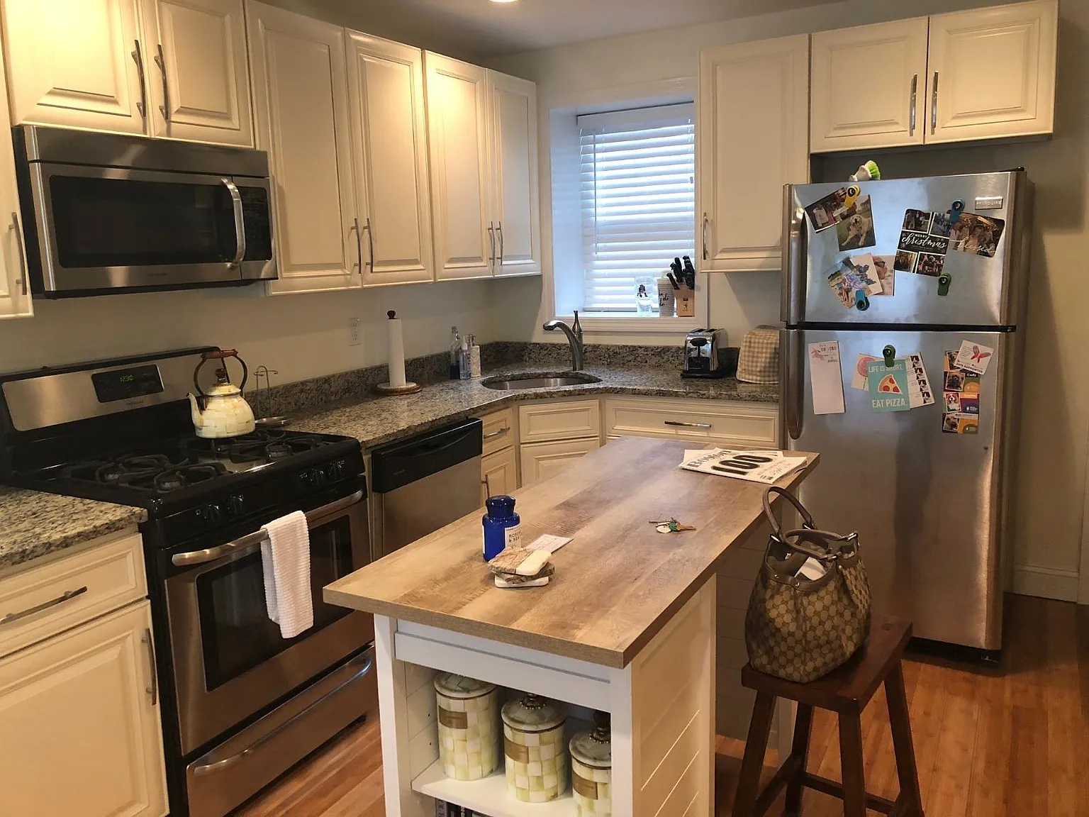 2 bed, 9999 sqft, $2,800 — Photo 2