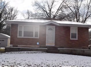 9112 Stansberry Ave, Saint Louis, MO 63134
