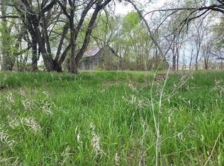 29654 W 327th St, Paola, KS 66071