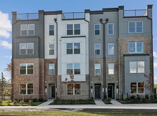 2123 Glacier Rd, Herndon, VA 20170