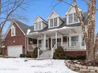 2728 Willow Ridge Dr, Naperville, IL 60564