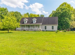 164 Bradley Rd, Mercer, PA 16133