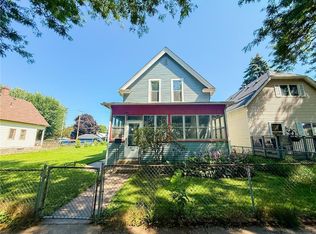 989 Conway St, Saint Paul, MN 55106