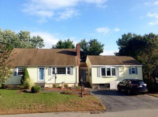 11 Manwell Rd, Chelmsford, MA 01824